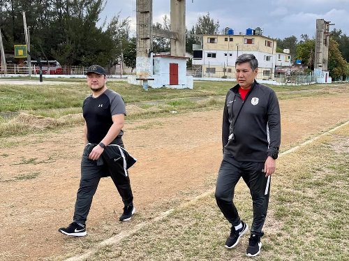 Сборная Казахстана представила фоторепортаж с УТС на Кубе