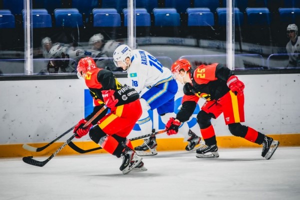 Фоторепортаж с матча КХЛ «Йокерит» — «Барыс» 1:4
