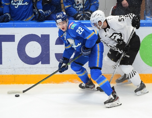 Фоторепортаж с матча КХЛ «Барыс» — «Трактор» 2:3