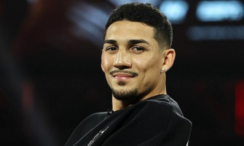 «Прекратите принижать спорт». Теофимо Лопес высказался о боях ютуберов 