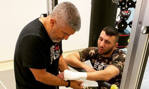 «Снести голову с плеч». Тренер соперника «Канело» выделил преимущества своего подопечного