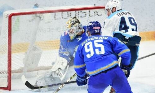 «Одна ошибка, а каков эффект!». Эксперт спрогнозировал исход матча КХЛ «Сибирь» — «Барыс»