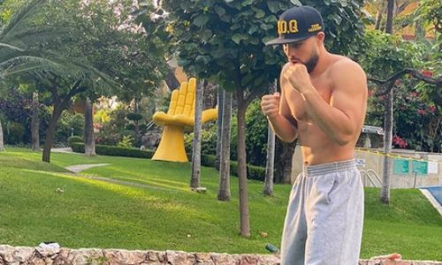 «Будьте готовы». Садриддин Ахмедов заинтриговал посланием