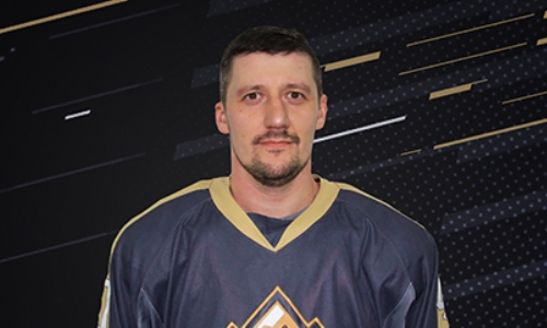 Нападающий с опытом игры в КХЛ усилил казахстанский клуб