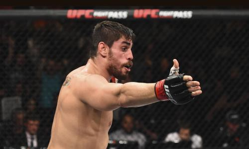 Лишились контракта. В UFC уволили 11 бойцов