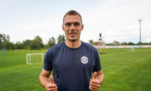 «Клуб может отказаться платить». Озвучены детали «стимулирующего» контракта футболиста сборной Казахстана в Европе