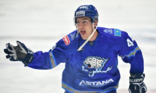 Капитан «Барыса» Даррен Диц избил соперника во время матча КХЛ