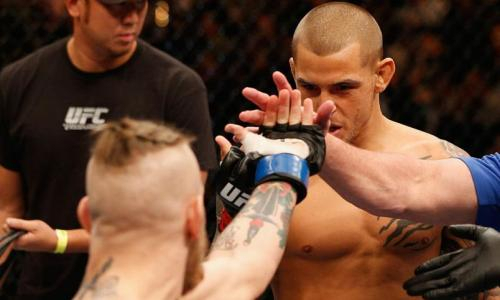 Конор Макгрегор показал свою травму через две недели после поражения от Порье