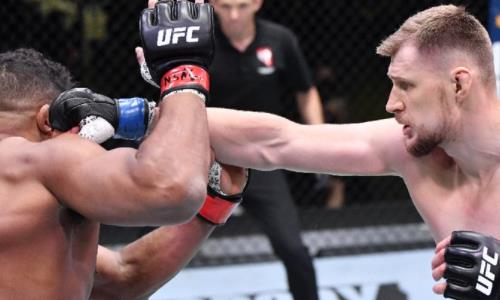 Волков крутым ударом нокаутировал Оверима в главном бою турнира UFC. Видео