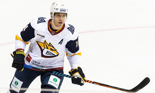 «Было видно, не включились». В «Металлурге» нашли причины провального начала победного матча КХЛ с «Барысом»