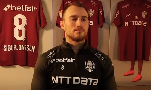«Это было легким решением». Сигурьонссон рассказал о переходе из «Астаны» в европейский клуб