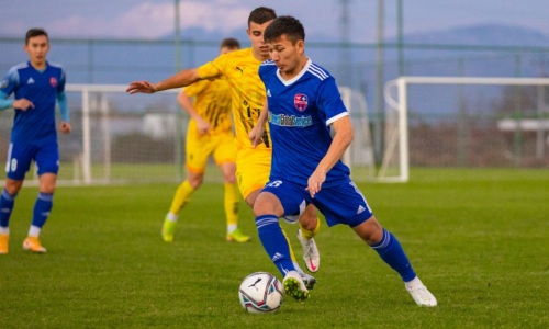 «Акжайык» победил узбекский клуб в товарищеском матче