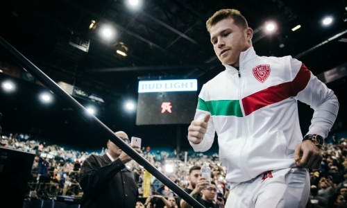 «Канело» официально получил промоутерскую лицензию и выбрал место проведения боя с Сондерсом за три титула