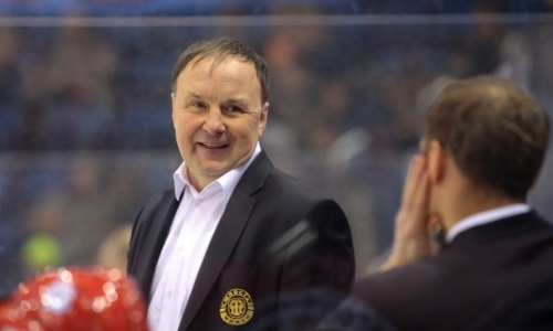 «И удар держат, и на ногах стоят — мощные ребята». Наставник сборной Беларуси восхитился казахстанскими хоккеистами