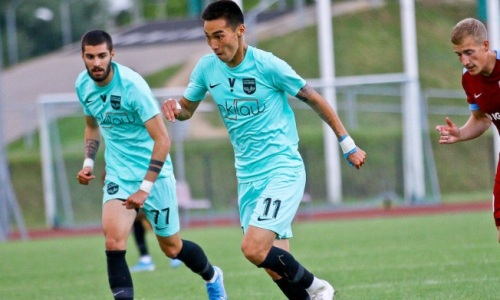 Парагульгов и Сарсенов приехали на сборы клуба КПЛ