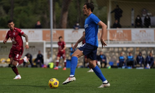 «Таких легионеров усилением считать нельзя». Игру футболистов сборной Казахстана за клуб РПЛ раскритиковали в России