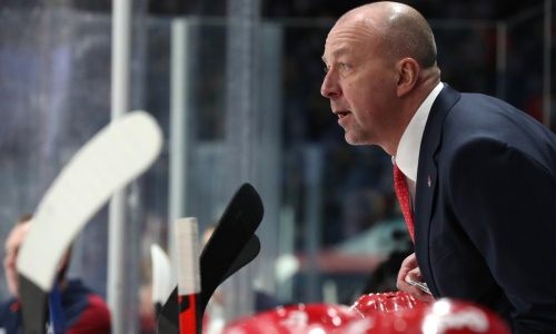 Клуб экс-наставника «Барыса» Скабелки нанес сопернику десятое поражение кряду в КХЛ. Видео