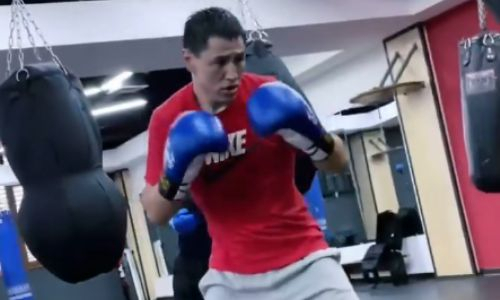 Казахстанский боксер опубликовал видео тренировок перед боем с «Могучим кельтом» за титул WBO