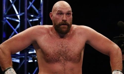 «Выглядит почти как я». Промоутер Головкина подшутил над формой Фьюри