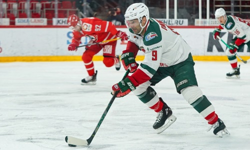 «Готов ли играть Доус?». Наставник «Ак Барса» озвучил сроки возвращения на лед нападающего сборной Казахстана