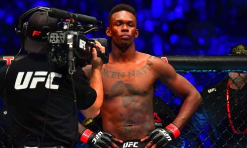 «Удар левой рукой в голову». Исраэль Адесанья оказался под угрозой нокаута