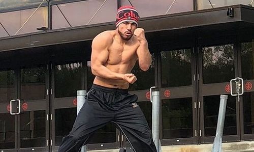 Садриддин Ахмедов возобновил тренировки после победы в бою за три титула. Видео