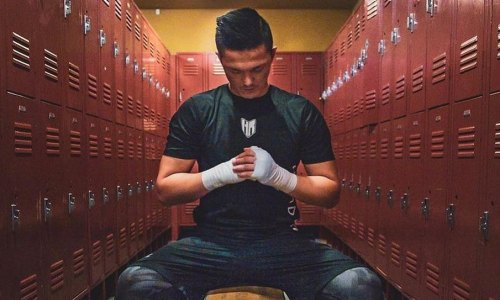 «О политике много говорить не могу — это, как бы, не разрешается». Казах-полицейский из Нью-Йорка о победном бое, планах на титул и реальном победителе выборов в США