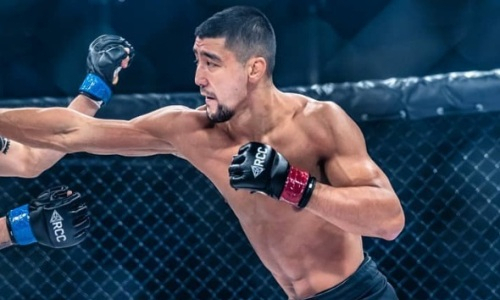 Казах из команды чемпиона UFC сенсационно проиграл нокаутом