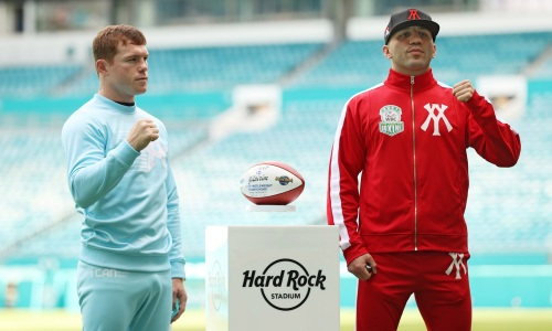 Где смотреть трансляцию боя «Канело» — Йылдырым за титулы чемпиона мира WBC и WBA