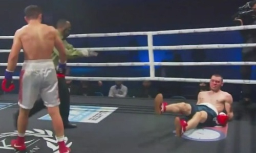 Видео брутального нокаута казахстанским боксером «Сибирского дьявола»