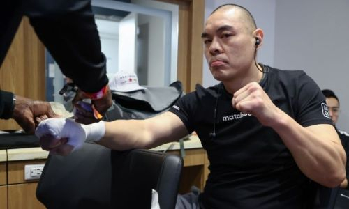 Китайский супертяж оконфузился в андекарде у «Канело». Видео