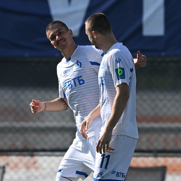 Фоторепортаж с товарищеского матча «Кайрат» — «Динамо» Москва 0:2