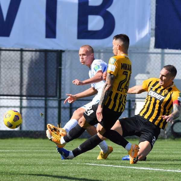 Фоторепортаж с товарищеского матча «Кайрат» — «Динамо» Москва 0:2