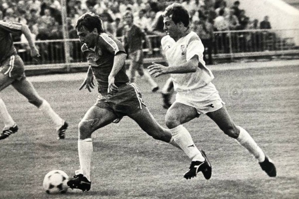 «Перед контрактом в Серию А попал в аварию. Перед Бундеслигой — перелом...». Уроженец Казахстана не заиграл в топовых лигах Европы и стал тренером в России