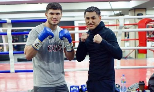 Али Ахмедов продолжает подготовку к бою против экс-соперника Роя Джонса