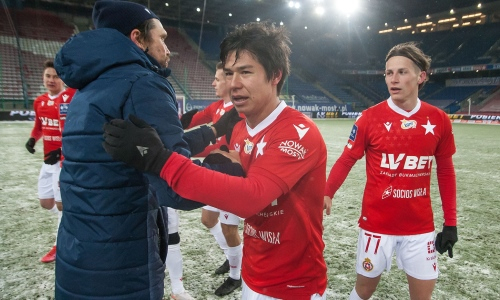 «Заметно прибавил». Играющий в Европе казахстанец признан лучшим футболистом месяца