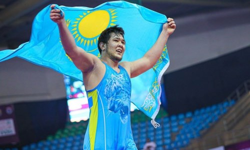 Казахстанские борцы завоевали ещё пять медалей на рейтинговом турнире в Риме