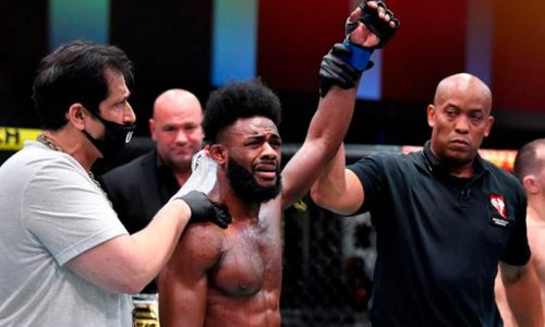 «Можешь повторить это в Голливуде». Экс-чемпион UFC жестко прошелся по Стерлингу после боя с Яном