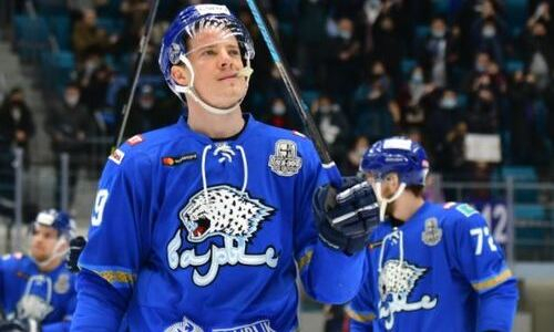 «Мы весь матч говорили об этом». Нападающий «Барыса» раскрыл секрет камбэка с «Металлургом»