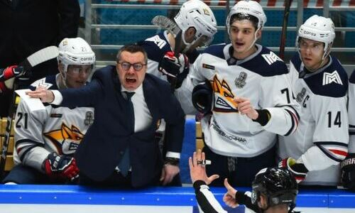 «Подлило ещё больше масла в огонь». В Магнитогорске разобрали второе поражение «Металлурга» от «Барыса»