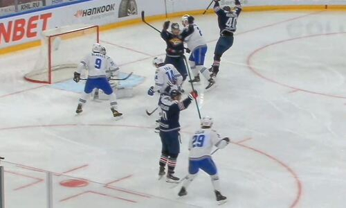 «Барыс» пропустил уже на второй минуте пятого матча плей-офф с «Металлургом». Видео