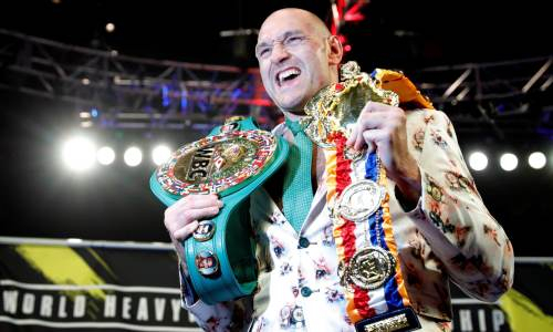 В команде Фьюри внутренний конфликт? Промоутер Головкина поделился мнением