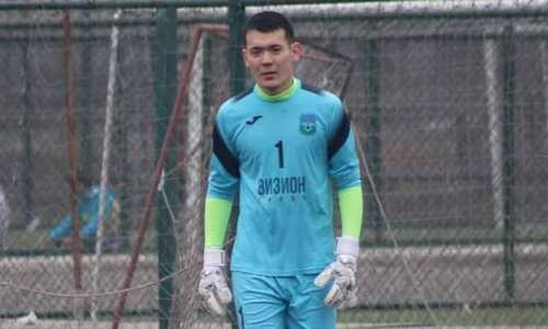 Казахстанский вратарь пополнил состав зарубежного клуба, выигравшего трофей в 2020 году