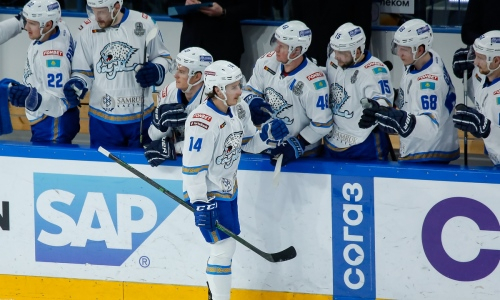 «Есть подозрения». Как «Барыс» стал «спасителем» «Авангарда» в плей-офф КХЛ