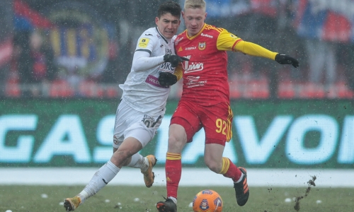 Известный в прошлом арбитр разобрал «привоз» Зайнутдинова и оценил работу судей в матче «Урал» — ЦСКА