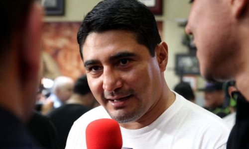 «Очень силен». Экс-чемпион мира в четырех весах дал прогноз на бой Мэнни Пакьяо и Майки Гарсии