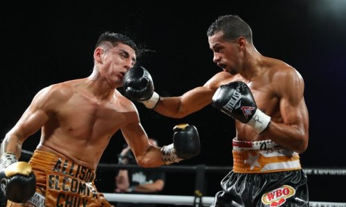 Апсет и нокаут года. Главный бой вечера за титул WBO завершился громкой сенсацией. Видео