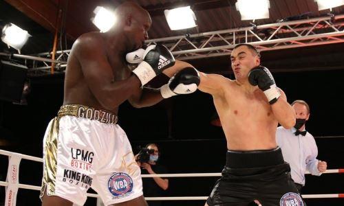 «Он нокаутирует людей ради забавы!». Известный промоутер в восторге от казахстанского панчера