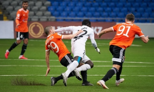 «Выдали яркую игру». В России оценили матчи второго тура КПЛ