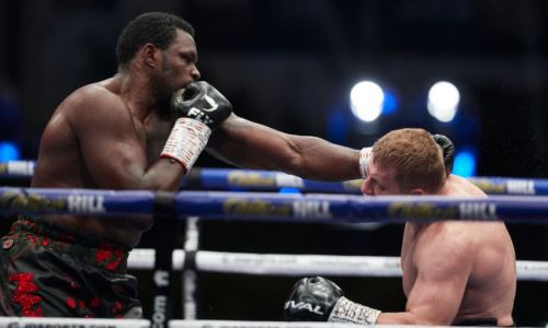 «Будет многоударен и предельно собран». Николай Валуев назвал фаворита в реванше Поветкин — Уайт